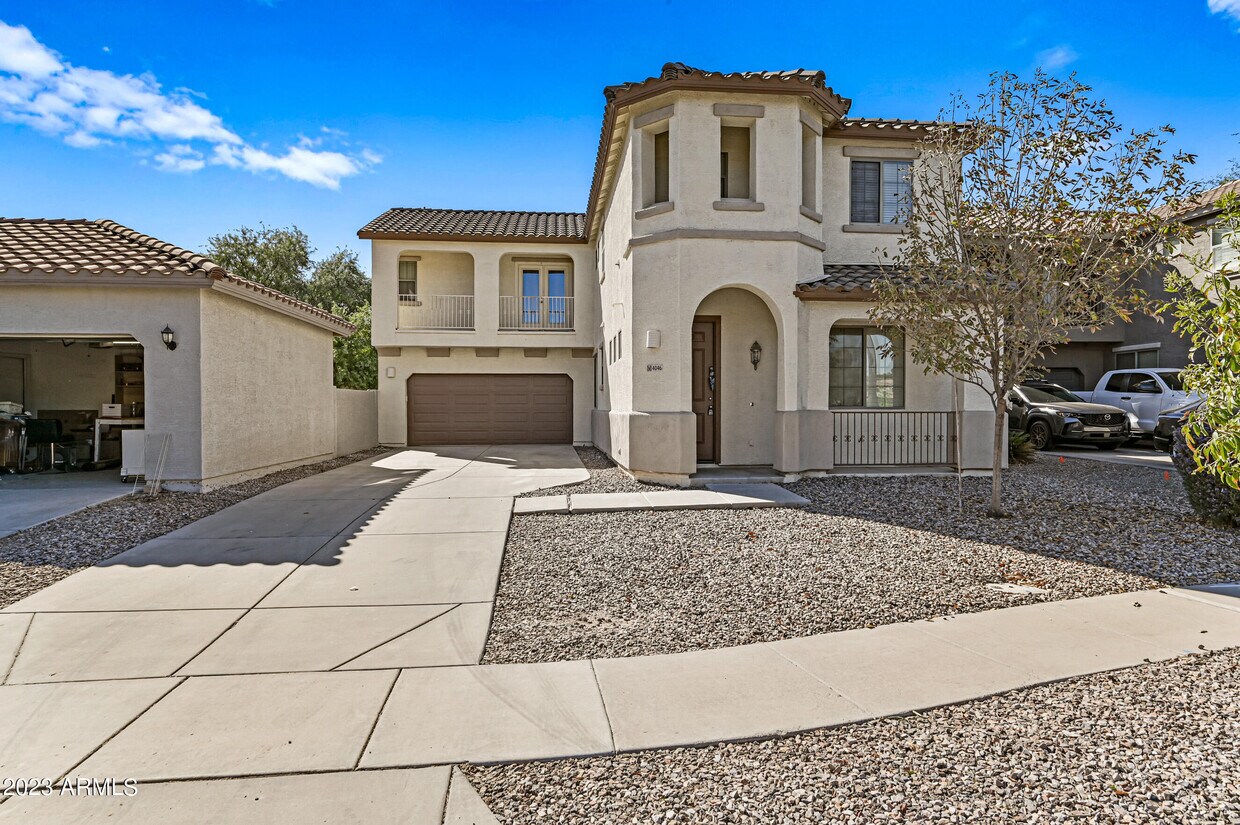 Foto principal - 4046 S Tatum Ln