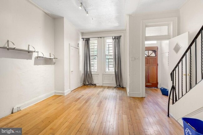 Foto del edificio - 3912 Pine St