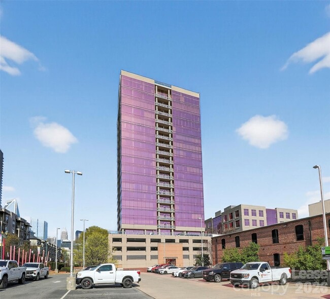 Building Photo - 315 Arlington Ave