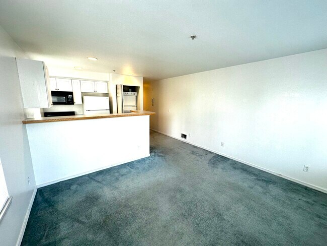 Foto del edificio - 931 N 86th St