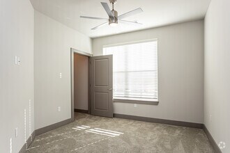 3BR, 2BA - 1,415SF - The Reserve at Shoe Creek