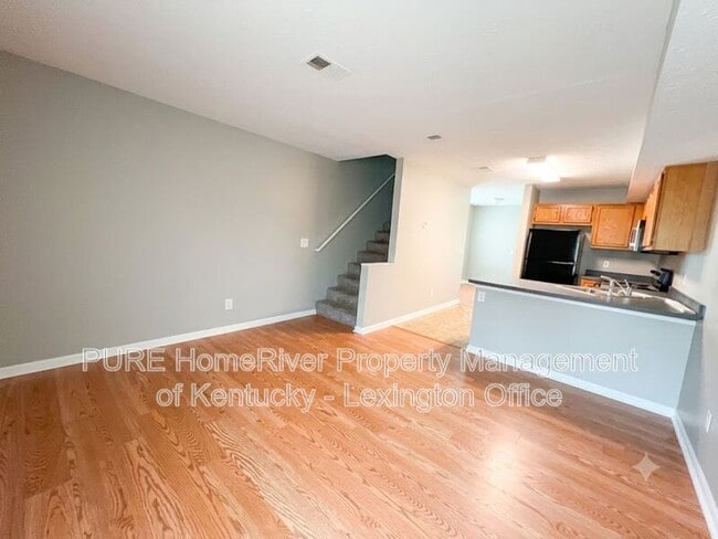 Building Photo - 226 Mousas Way