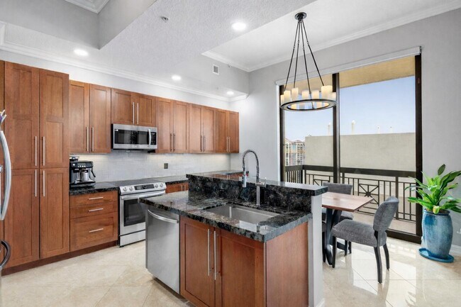 Foto del edificio - 701 S Olive Ave