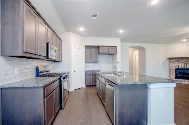 Building Photo - 1613 Spoonbill Dr