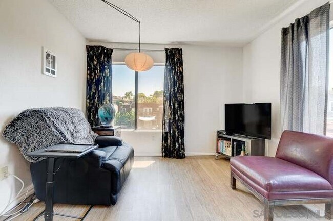 Foto del edificio - 3776 Alabama St