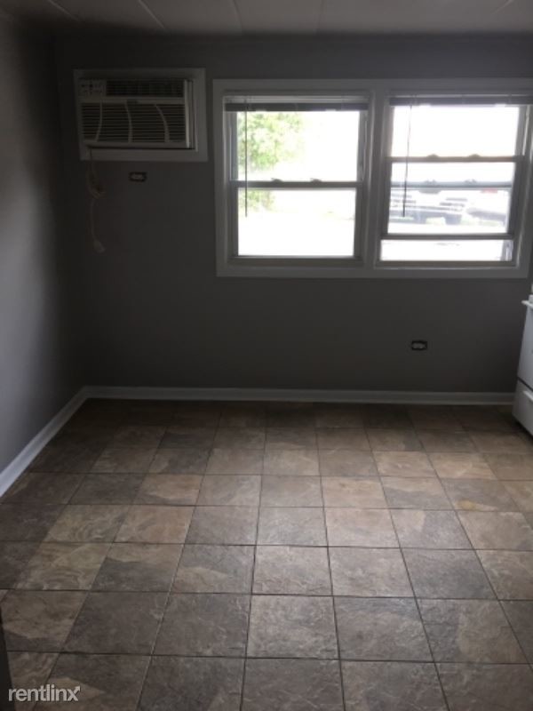 Building Photo - 2 br, 1 bath Apartment - 3820 25th Ave