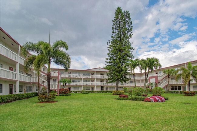 Foto del edificio - 436 Fanshaw K