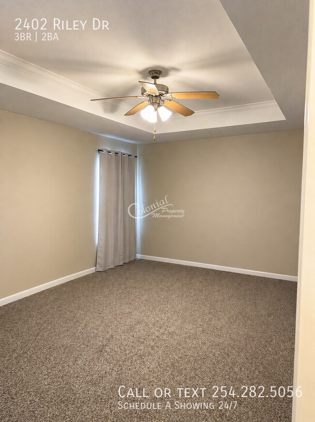 Foto del edificio - 2402 Riley Dr