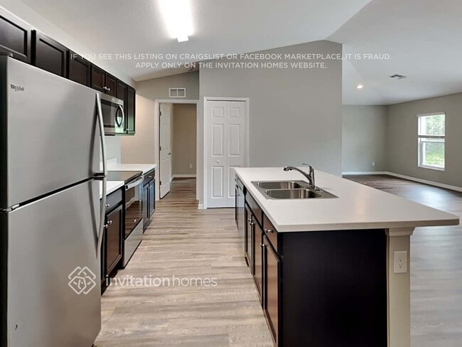 Building Photo - 21499 Argosy Ave