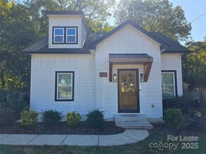 Building Photo - 125 Todd Dr NW