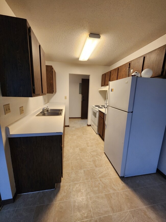 Building Photo - Jefferson Arms 2