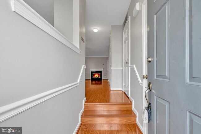 Foto del edificio - 4207 Devonwood Way