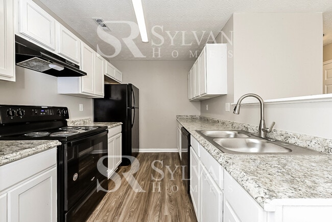 Building Photo - Coming HOME never felt so good!