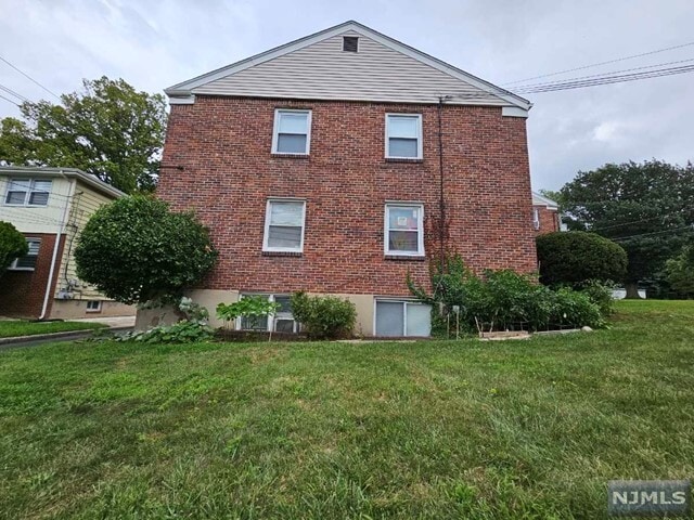 Building Photo - 309 Hillside Ave