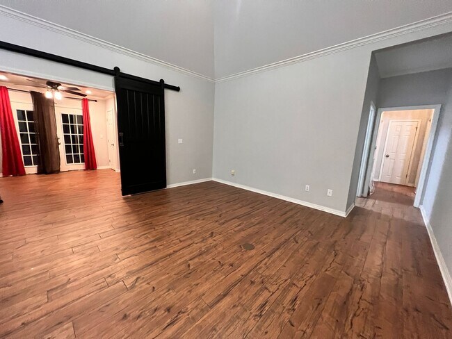 Foto del edificio - Gorgeous home in Greenacres -North Bossier... Close to Barksdale Air Force Base
