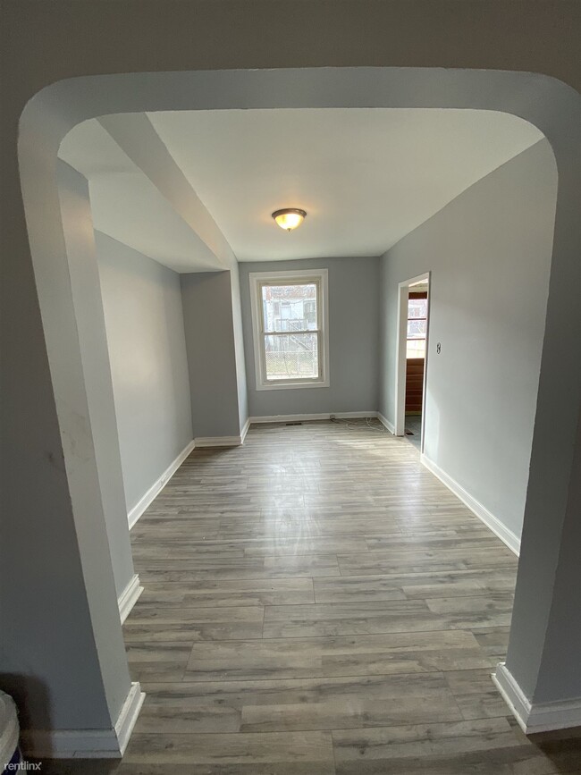 Building Photo - 3303 Elmley Ave