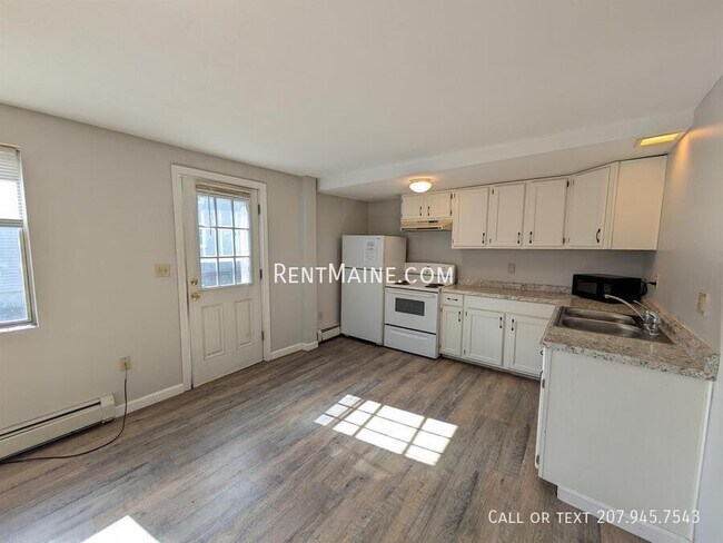 Foto del edificio - 101 Third St. Apt.-2