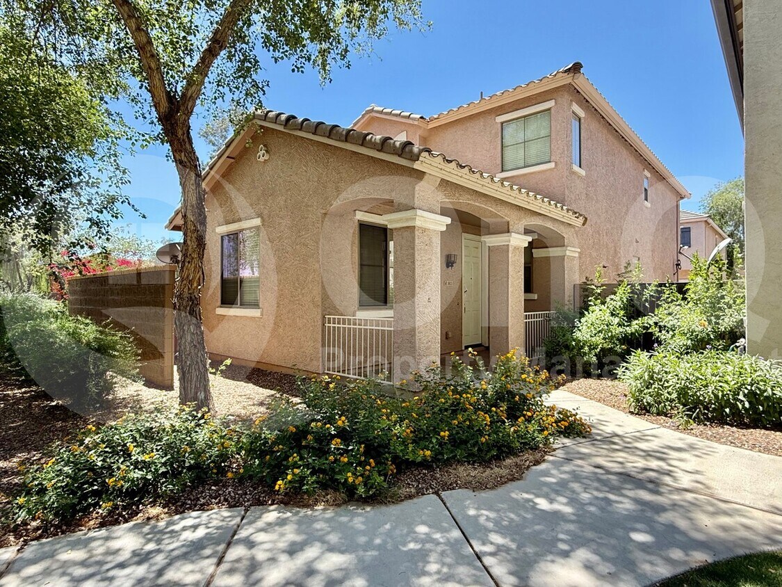 Foto principal - 3813 E Santa Fe Ln