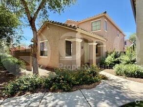 Building Photo - 3813 E Santa Fe Ln