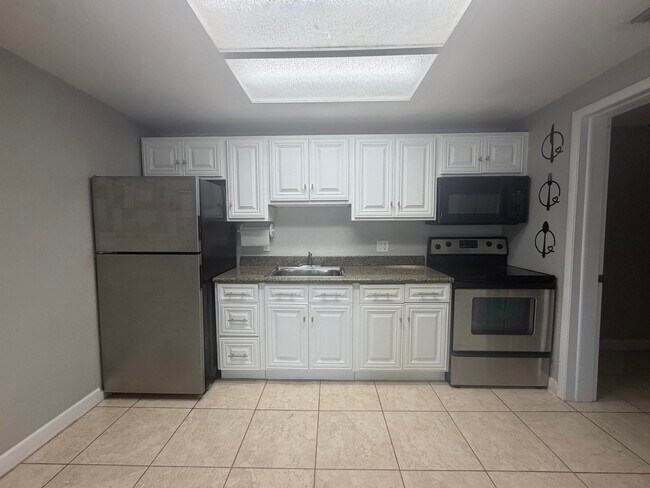 Foto del edificio - 7194 Southgate Blvd