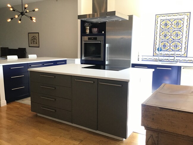 Kitchen - 277 N Broadway