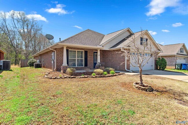 Foto del edificio - 328 Research Station Blvd NW