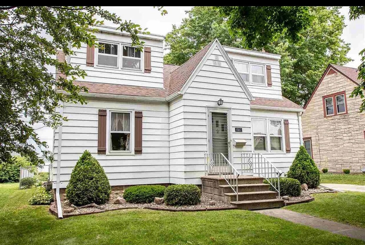 1547 Bertch Ave, Waterloo, IA 50702 House Rental in Waterloo, IA