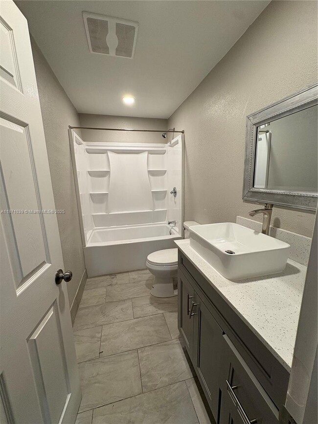 Foto del edificio - 521 N 20th St