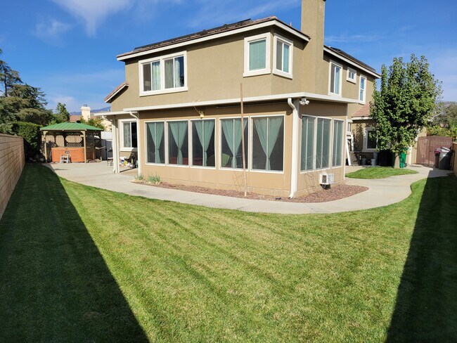 Foto del edificio - 1503 Mountain View Tr