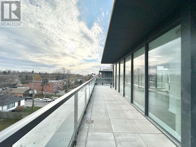 Photo du bâtiment - 1612 Charles St