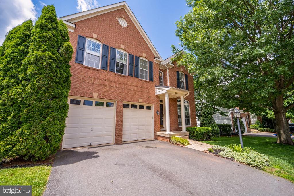 Primary Photo - 18081 Camdenhurst Dr