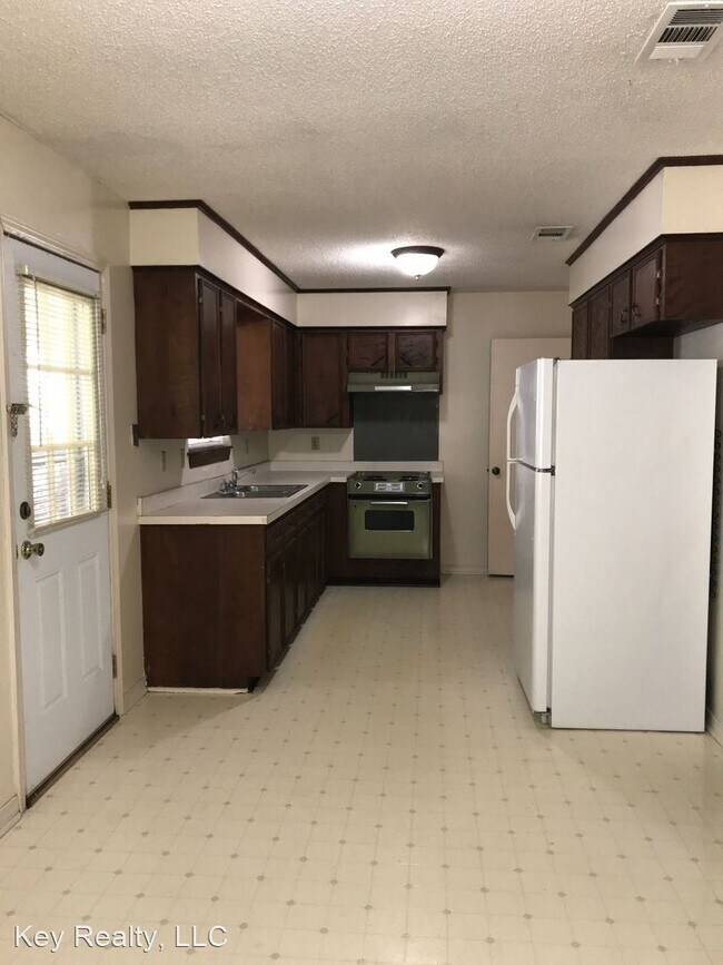 Foto del edificio - 2 br, 1 bath House - 3224-D Elliott St