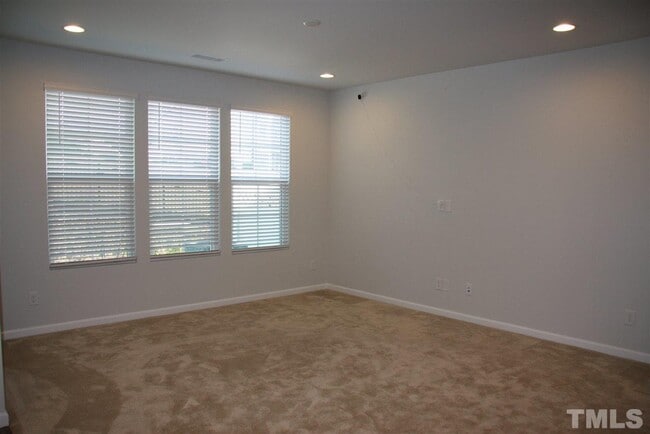 Building Photo - 526 Catalina Grande Dr