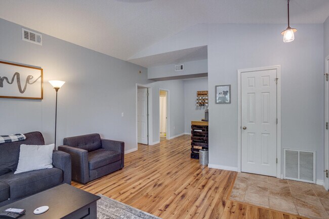 Building Photo - 1501 Partin Dr N