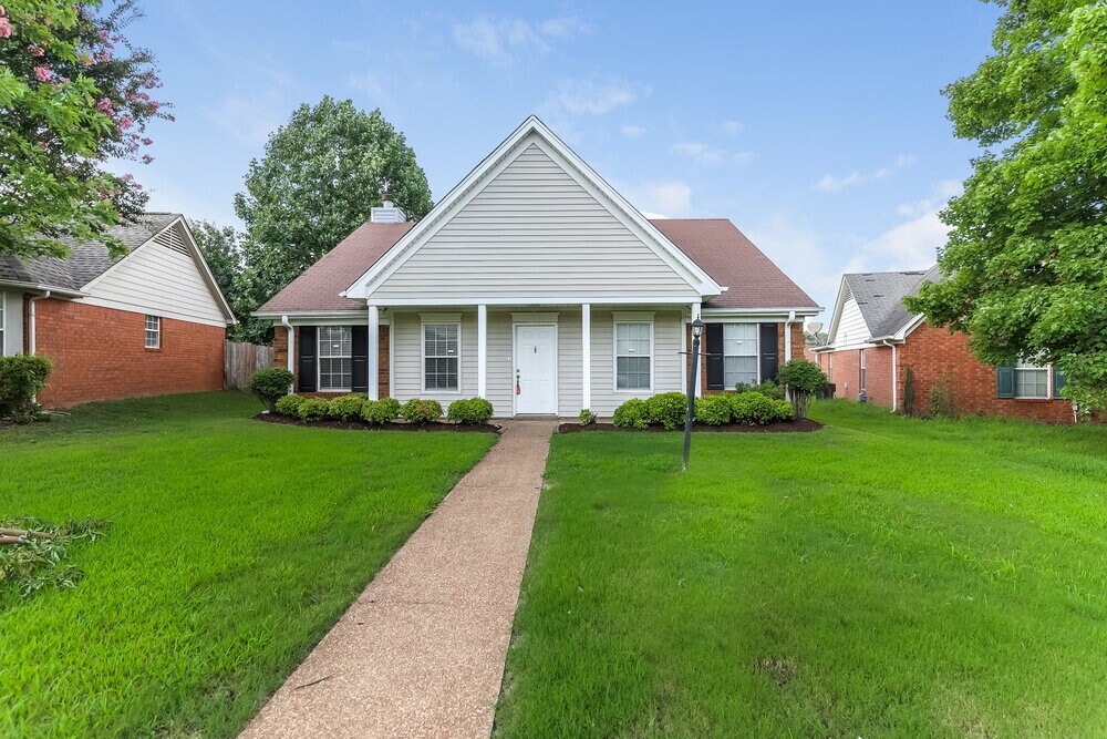 Foto principal - 8450 Kimberly Rose Dr