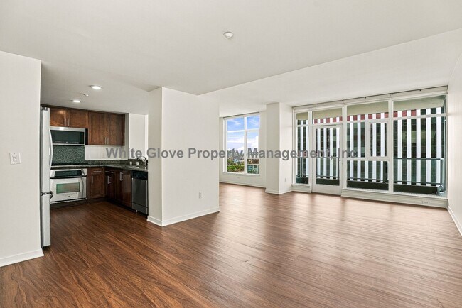 Foto del edificio - 400 W Ocean Blvd
