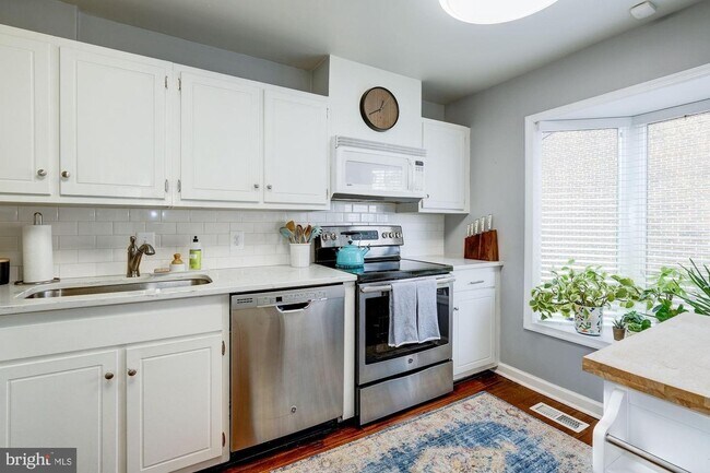 Cocina - 973 S Taylor St