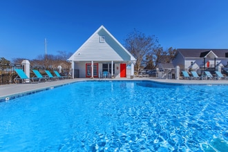 Building Photo - Latitude 30 Apartments