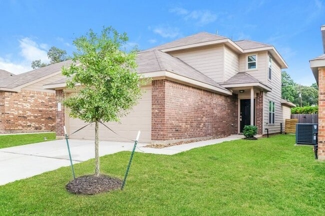 Building Photo - 352 Upper Creek Dr