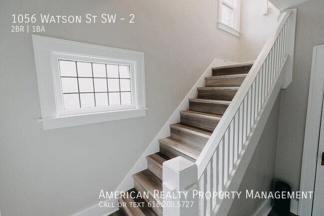 Building Photo - 1056 Watson St SW