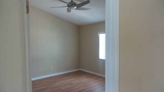 Building Photo - 1168 Southwinds Dr