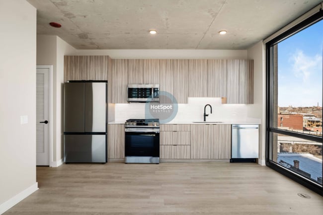 Foto del edificio - 4600 N Broadway