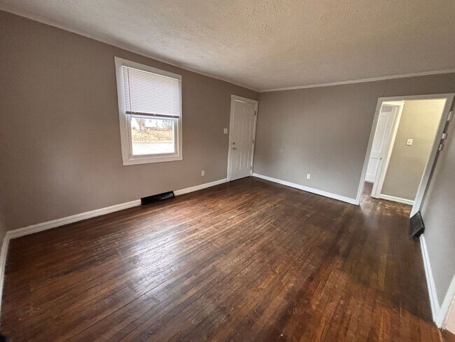 Foto del edificio - 4446 Prescott Ave