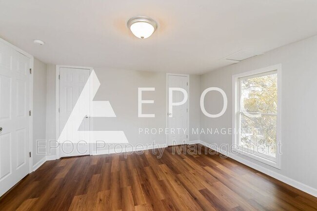 Foto del edificio - 615 Kivett St