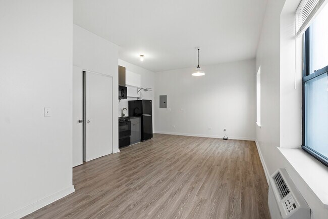 Foto del edificio - 1136 W Wilson Ave