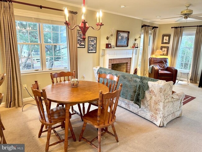 Building Photo - 102 Jl Thompson Dr