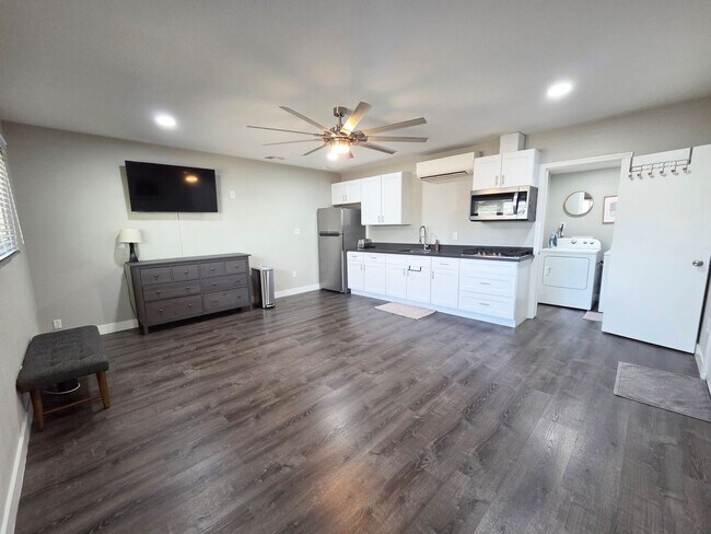 Building Photo - Private Studio | Utilities & Wi-Fi Included