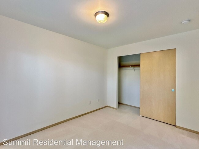 Building Photo - 3 br, 2 bath House - 6624 S Corson Ave #A