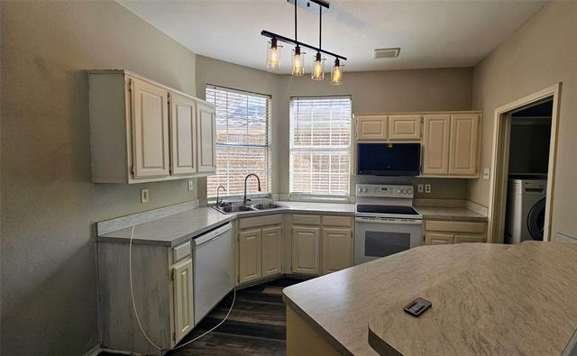 Foto del edificio - 342 Arbor Ct