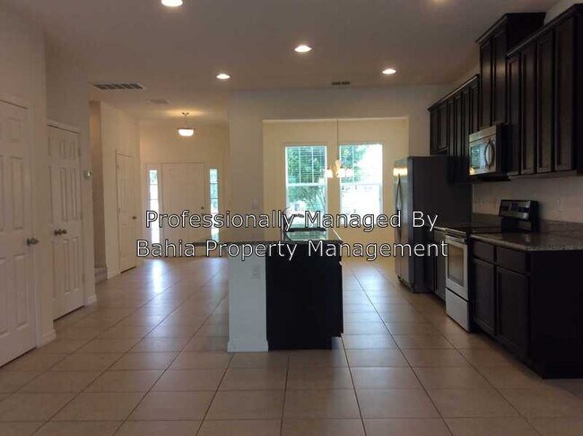 Building Photo - 15588 Blackbead St